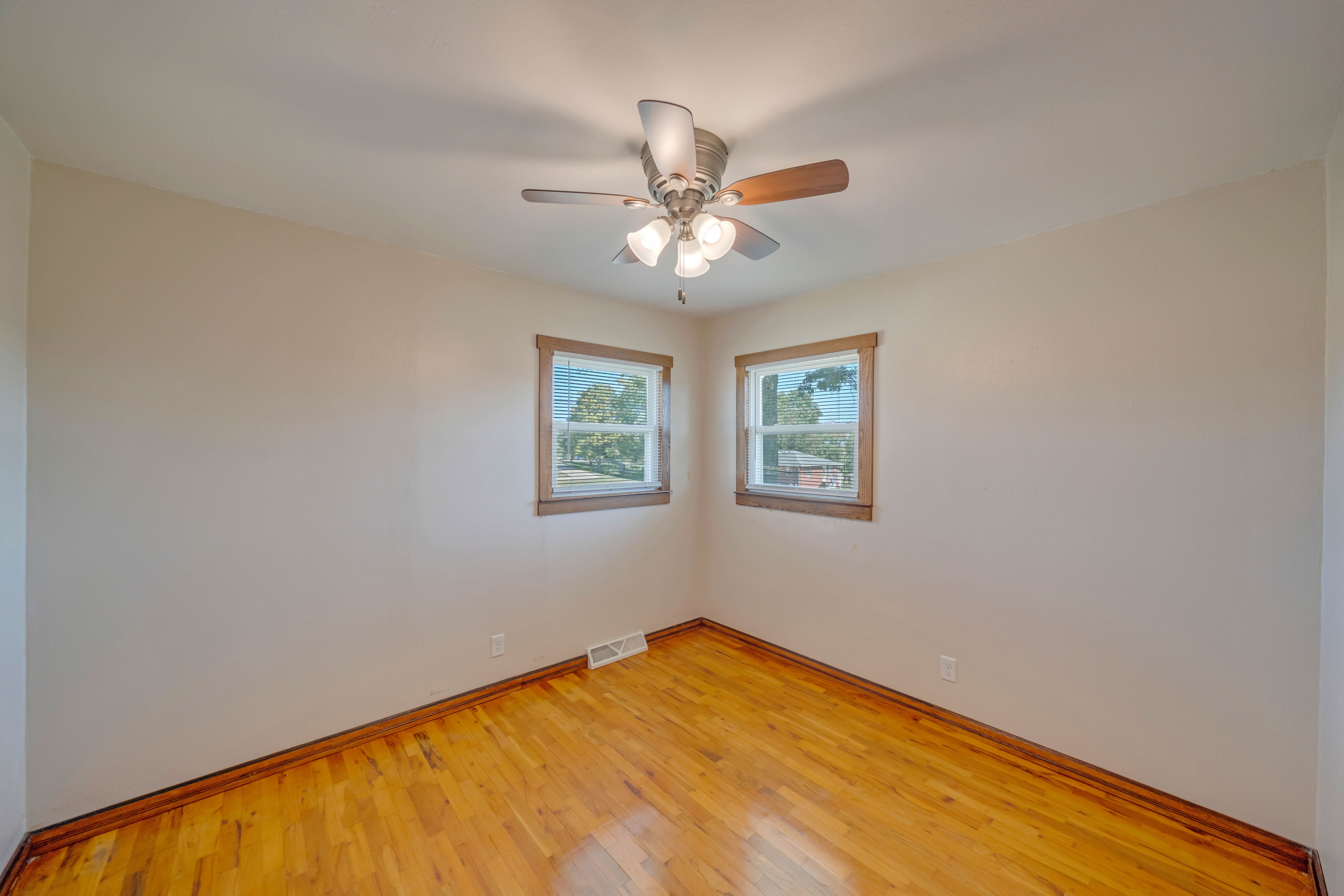 Listing Photo: 320 Burlington Ave, Martensdale, IA 50160 (26 of 34)